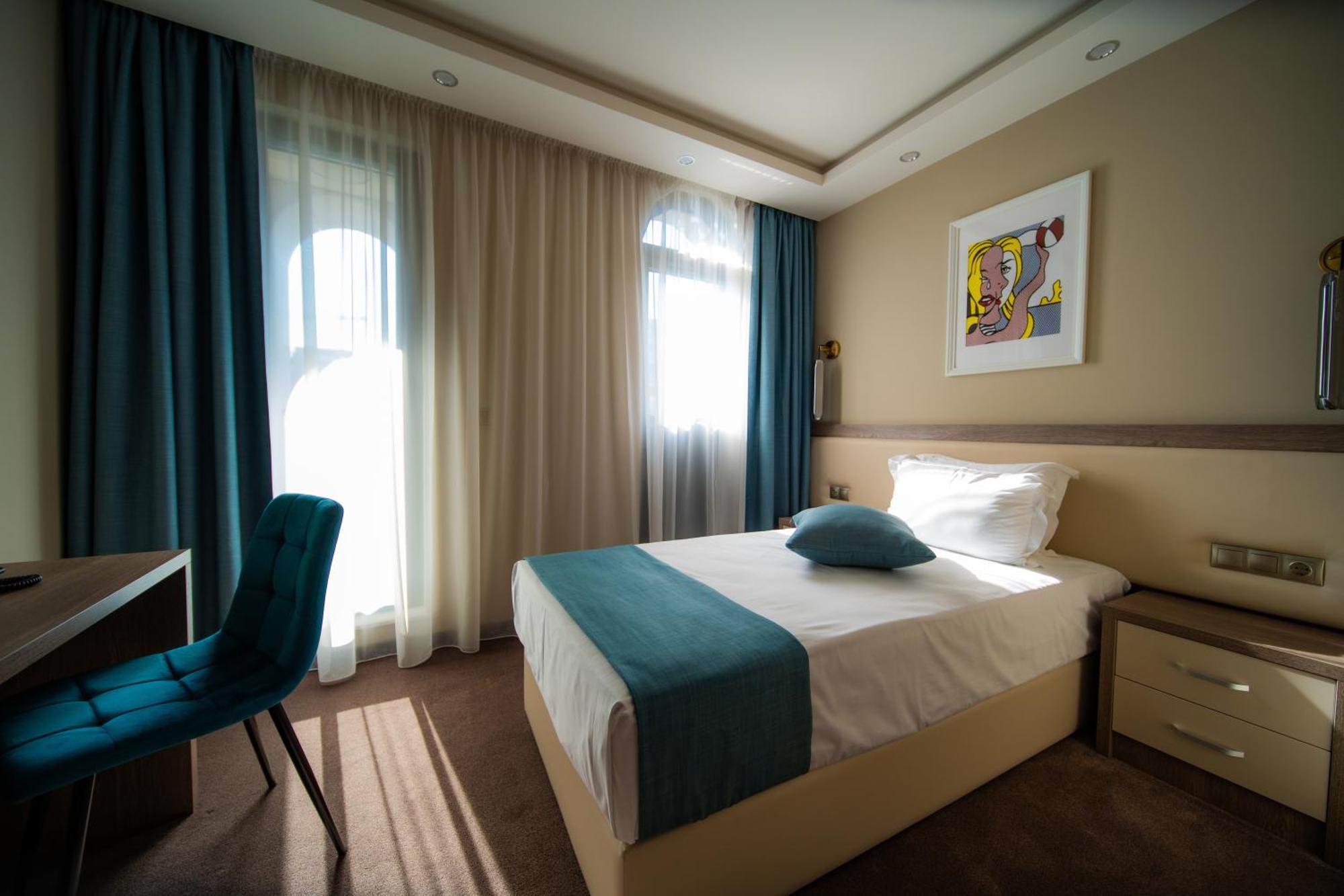 Aurora Sofia Hotel Exterior photo