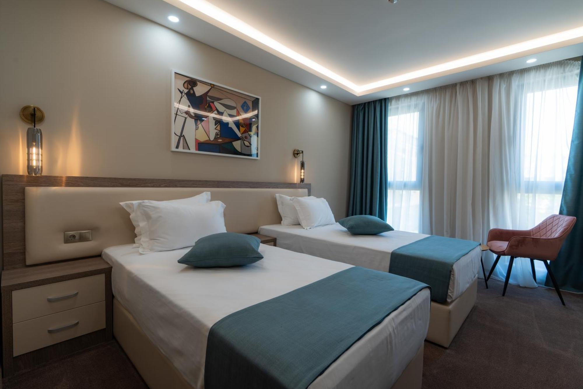 Aurora Sofia Hotel Exterior photo